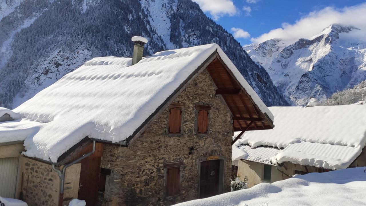 הוילה La Grange St. Cyprien, Venosc - Les Deux Alpes מראה חיצוני תמונה